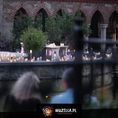 Koncert przy świecach w Pałacu Marianny Orańskiej.