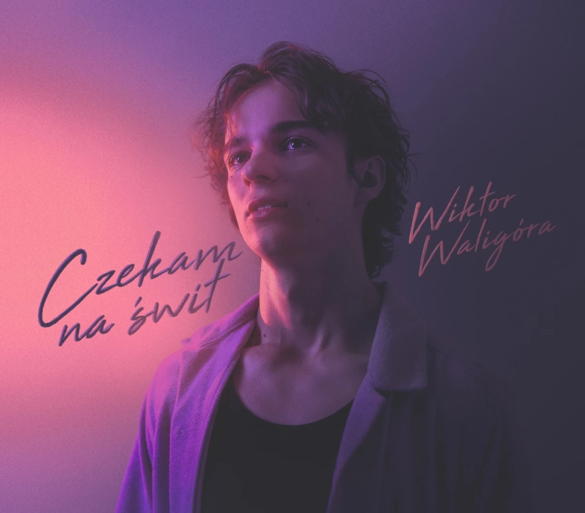 Wiktor Waligóra zamyka serię live sesji porywającym wykonaniem „Niepewność w sercu zatrzymuje puls”!