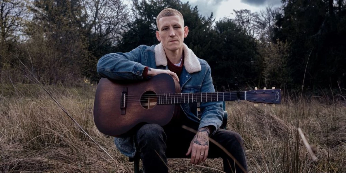 Nathan Evans prezentuje singiel „Old Man’s Grace”