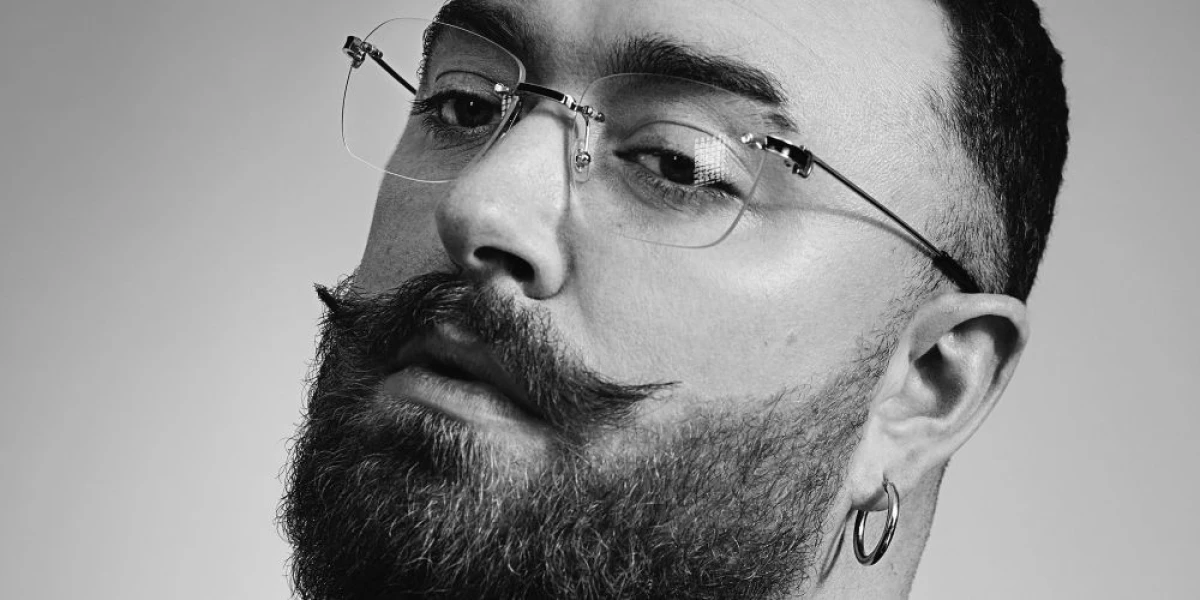 Sam Smith z prezentem na Walentynki