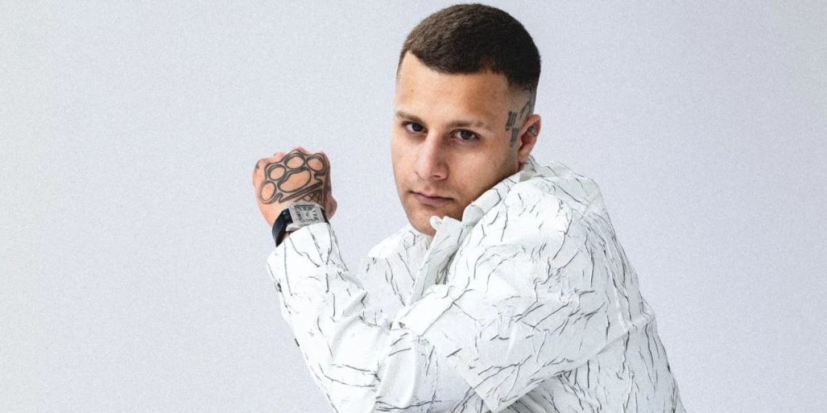 Macias z premierowym trackiem, tylko na winylu. “SEPPUKU COMPLETE EDITION” już w sklepach!