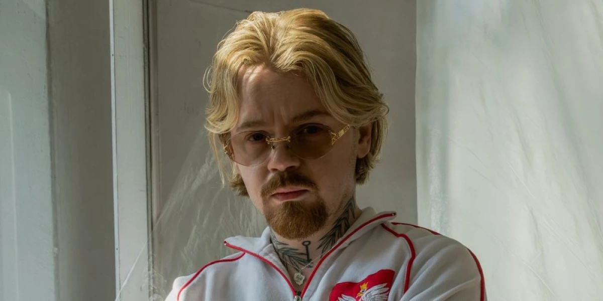 kuqe 2115 prezentuje długo wyczekiwany debiut! Album „nareszcie w domu” już dostępny.