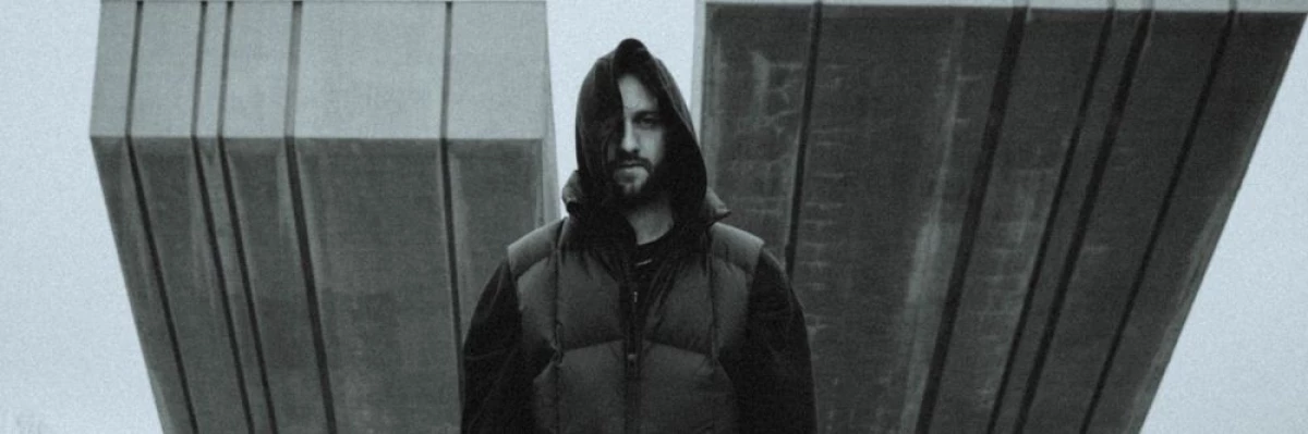 „BRUTALIZM” - surowa estetyka i dźwiękowa architektura według INDEBa