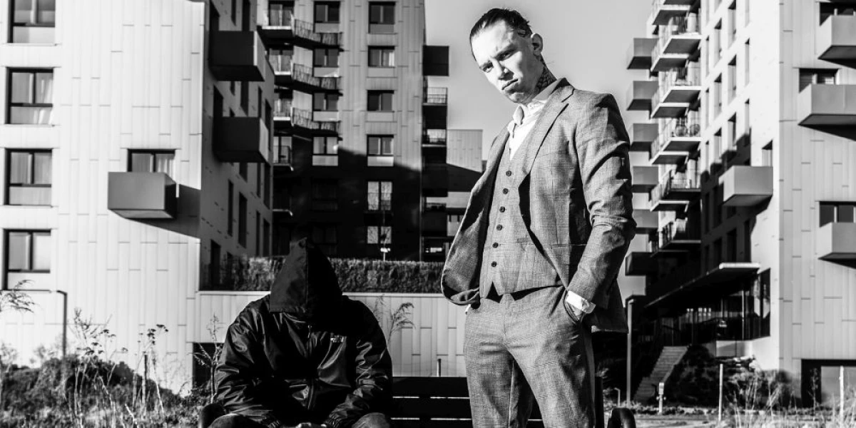 Nowaczkiewicz z nowym singlem “Na Ławce” już w streamingach