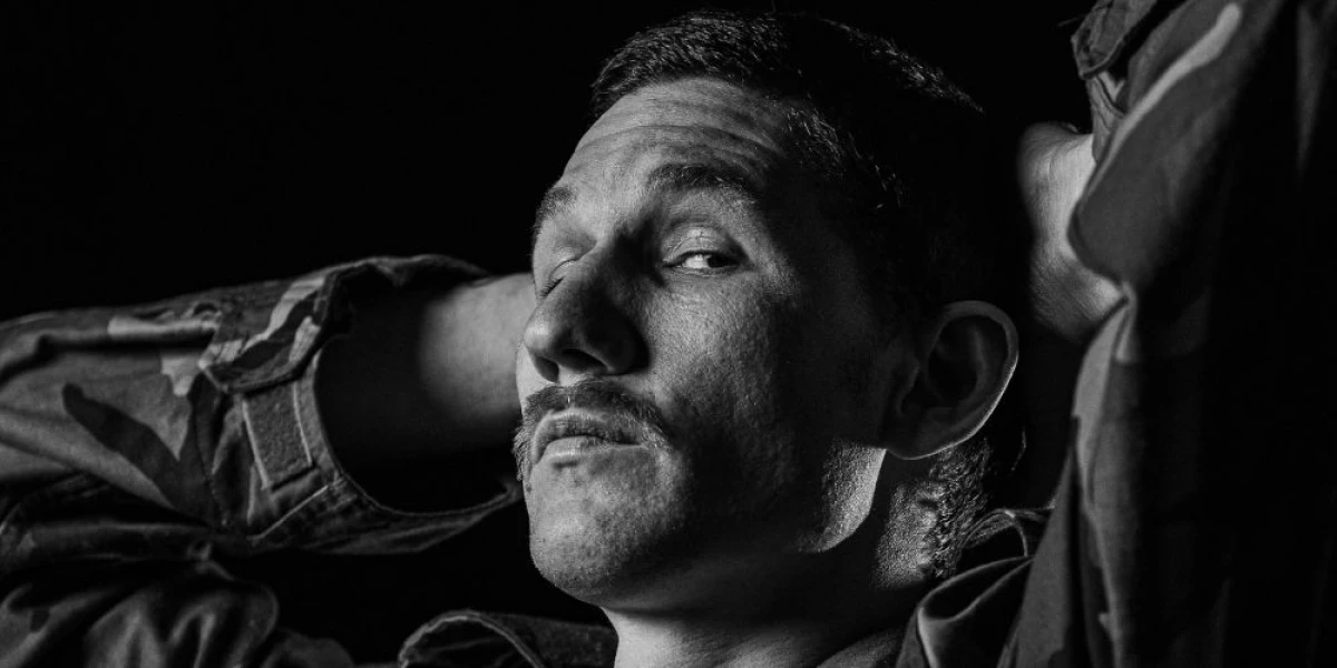 Kuba Knap strzela kolejnym - szóstym w ciągu 12 miesięcy - albumem.