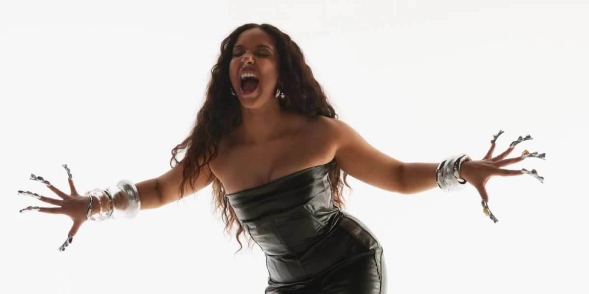 JADE w nowym singlu „Plastic Box”