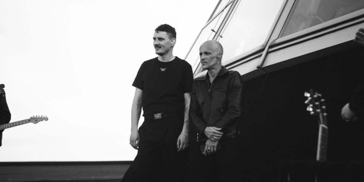 ZORZA: Dawid Podsiadło i Artur Rojek razem na dachu Spodka