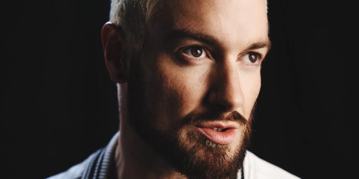 James Hype prezentuje nowy singiel „Waterfalls”