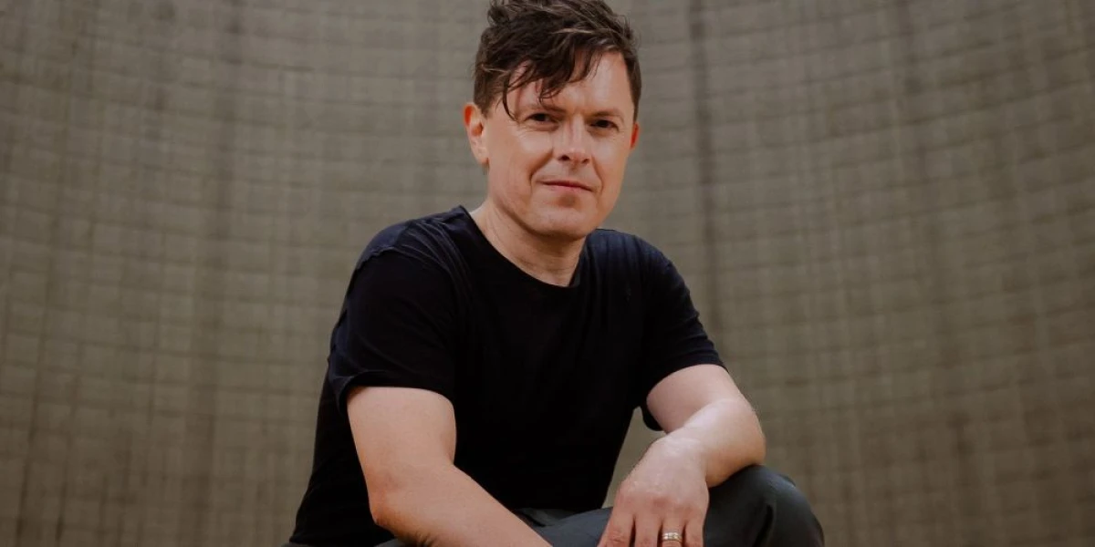 Michael Patrick Kelly powraca z nowym singlem „RUN FREE”, otwierając kolejny rozdział nadchodzącego albumu TRACES.