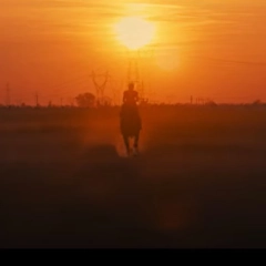 Cheap Tobacco i HUGO z nowym singlem „Biegnij ze mną” – intymna opowieść o miłości, która dojrzewa jak pory roku